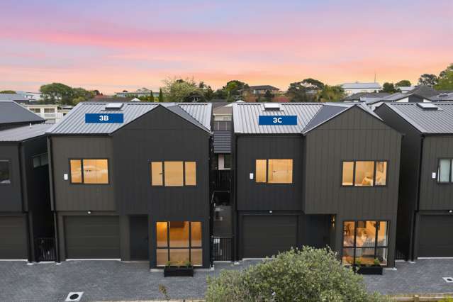Brand-New Freestanding 4-Bed – Just $989K!
