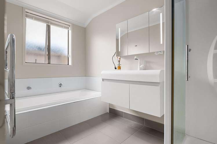 13 Landmark Court Huntington_15