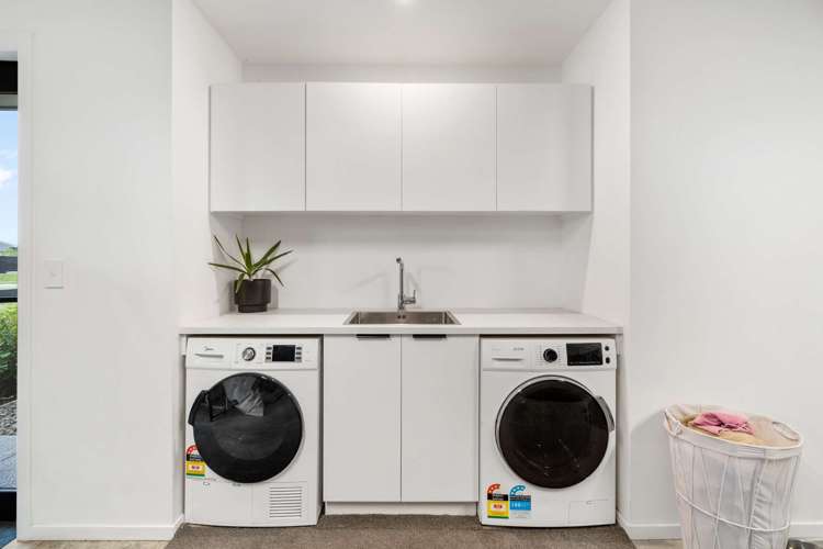 84 Oaks Drive Lincoln_14