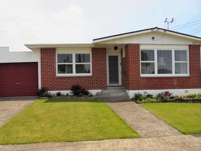 18 Karaka Crescent Levin_1