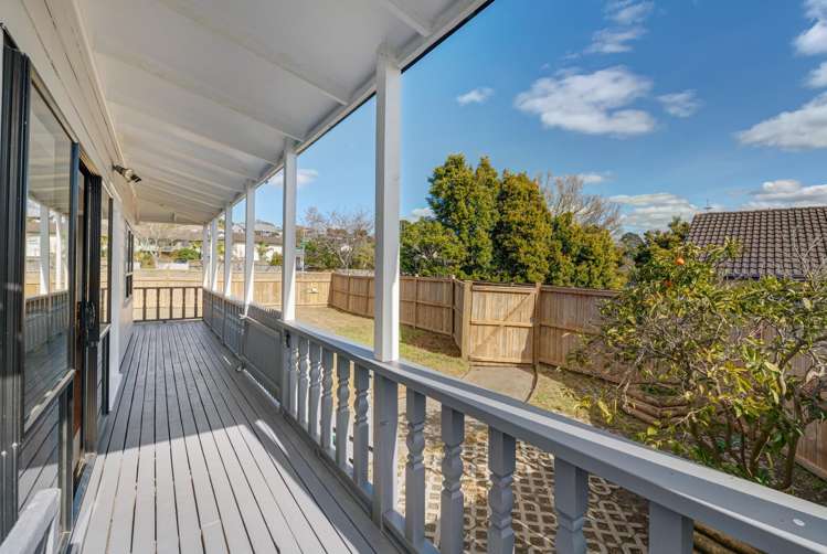 1/107 Santiago Crescent Unsworth Heights_21