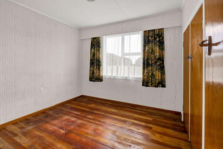 15 Whitcombe Road Opunake_13