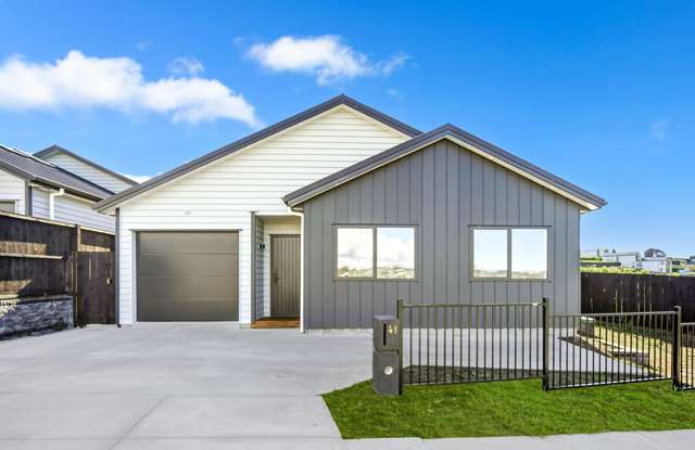 Single-Level Showstopper with MB 10-Year Guarantee