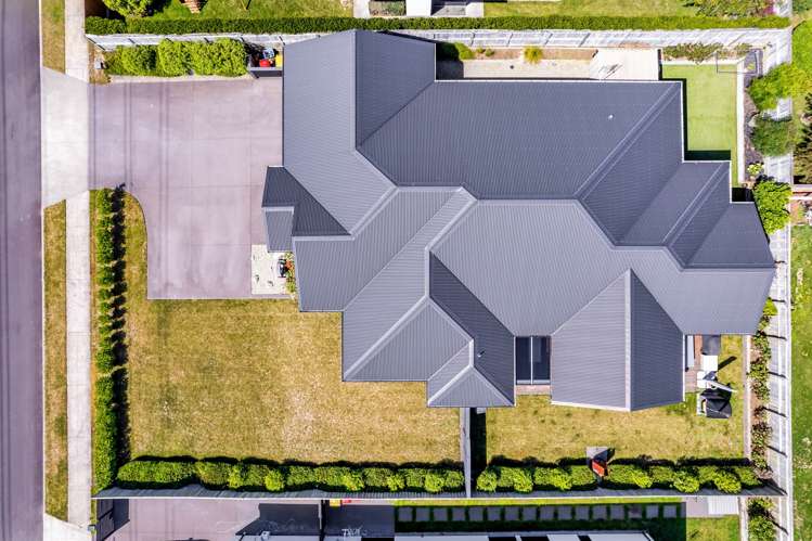 17 Honeyfield Drive Whalers Gate_33