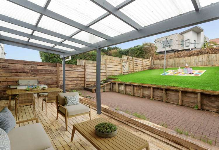 11/21 Aliford Avenue One Tree Hill_3