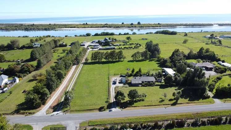 215 Utopia Road Westport_19