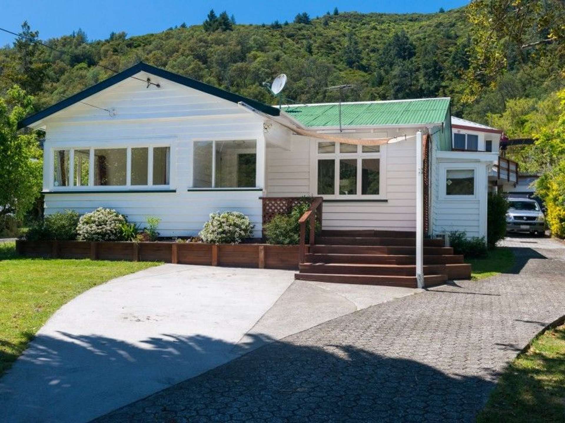 88 Waikawa Road Picton_0