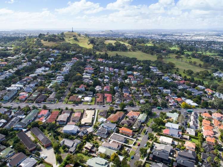 3 Greenfield Road Epsom_13