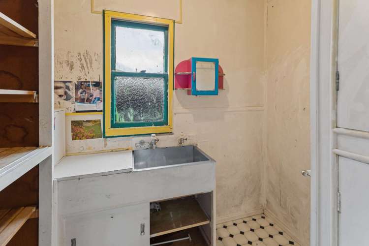 26 Worcester Street West End_16