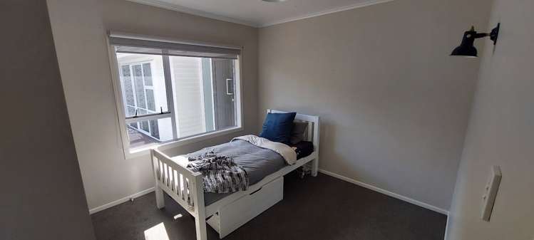 45 Riverhills Avenue Pakuranga Heights_9