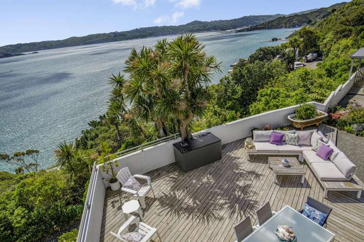 58 Ferry Road, Days Bay Eastbourne_24