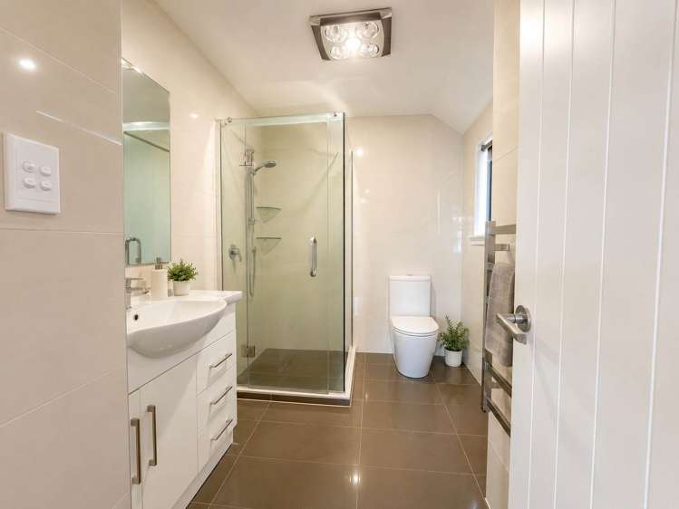 16 Kildare Road Flat Bush_9