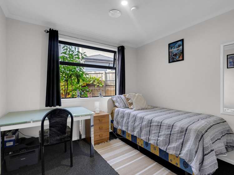 1 Sapling Lane Glenview_14