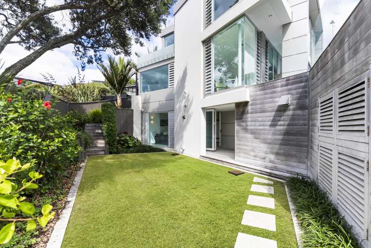 11 Bournemouth Terrace Murrays Bay_24