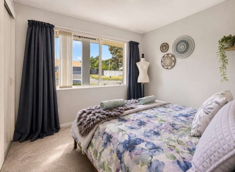 304 Manly street Paraparaumu Beach_8
