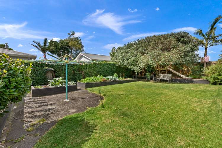 10 Edgerton Road Te Atatu Peninsula_21