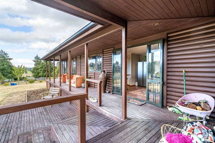 141 Mckinnon Road Gore Surrounds_5