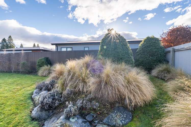 37 Rhoboro Road Twizel_25