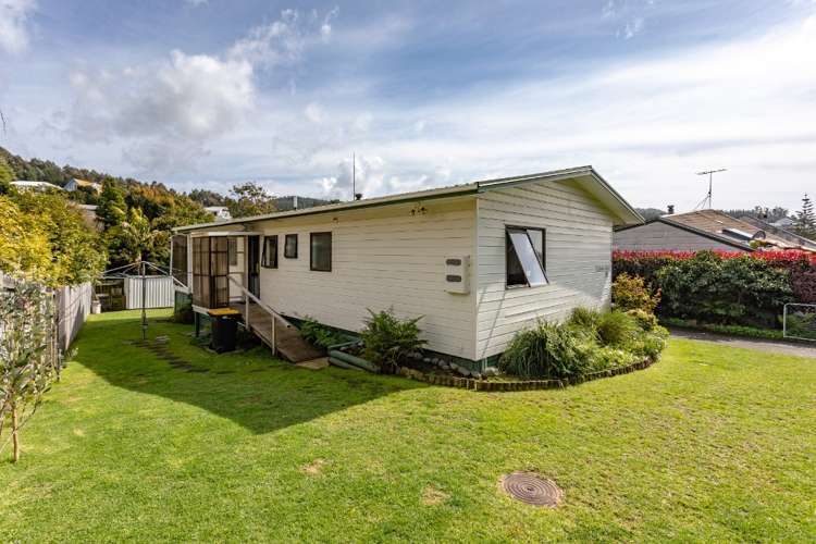 121 Onemana Drive Onemana_23