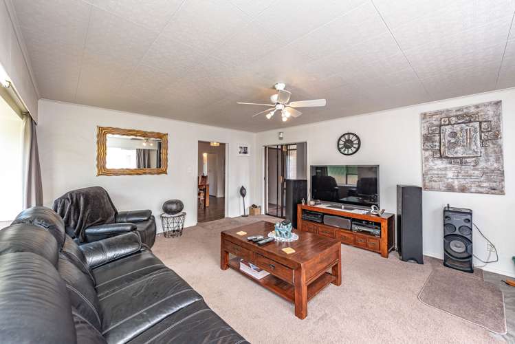 276 Somme Parade Aramoho_11