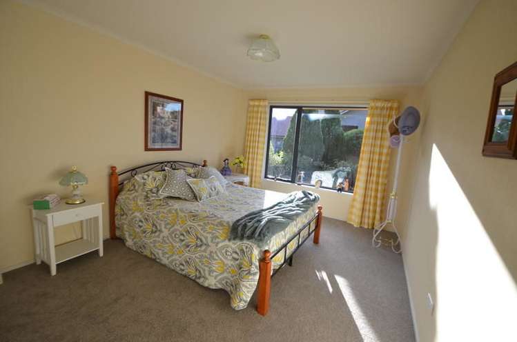 2 Bell Avenue Cromwell_11