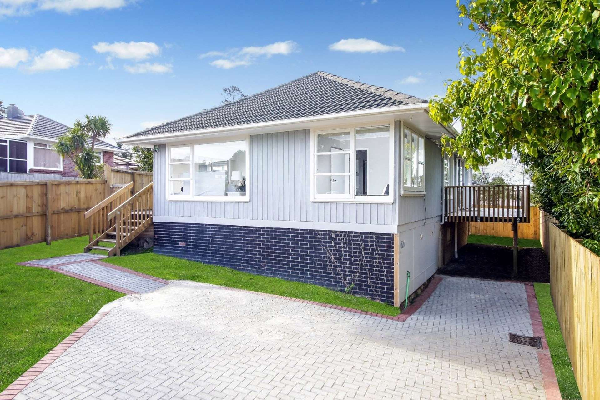 82b Divich Avenue Te Atatu South_0