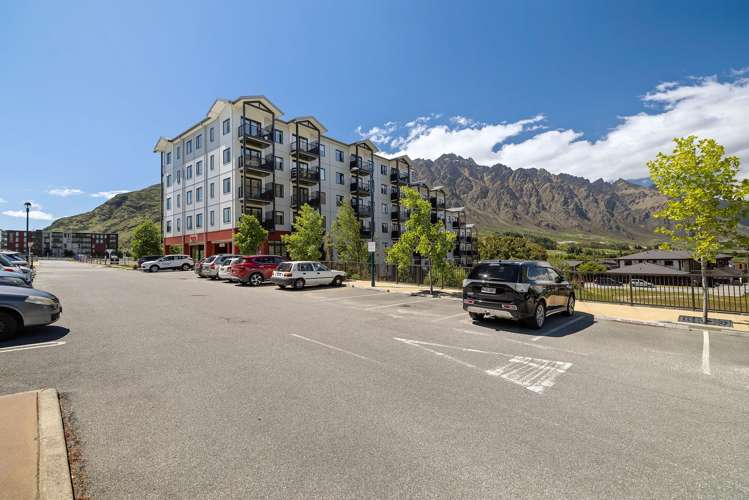 408/10 Copper Beech Avenue Frankton_15