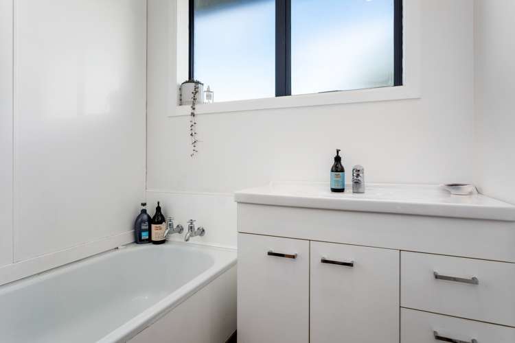 1 Ohiwa Parade Ohope_24