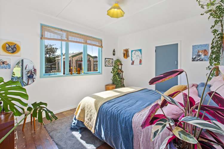 23 Lorenzen Bay Road Raglan_5