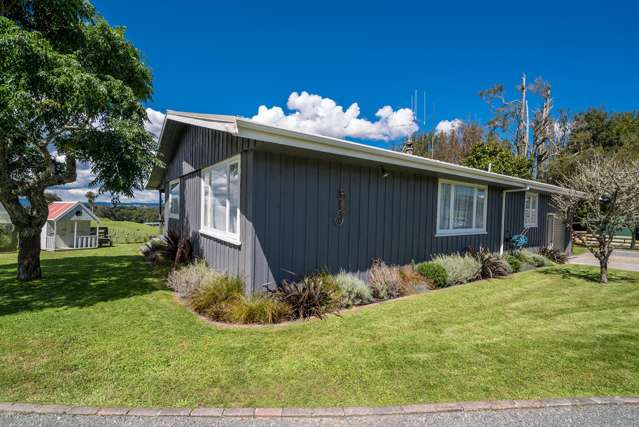 28a Valley View Road Kaimai_1