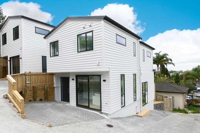 1/11A Falstone Lane Browns Bay_2