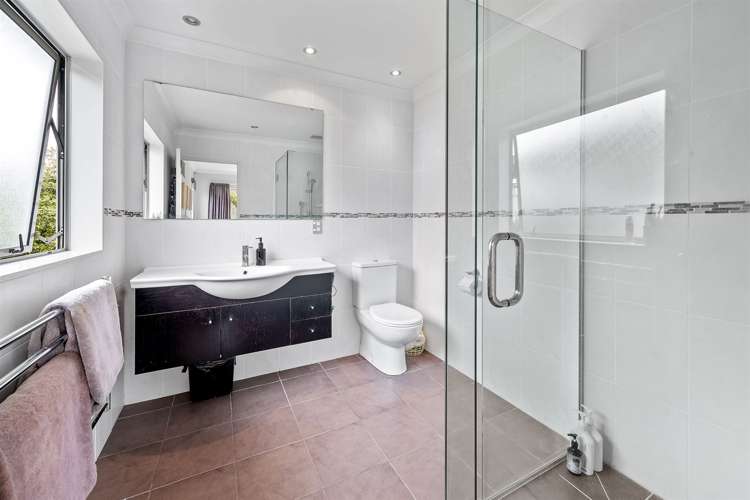 31 Harrowglen Drive Northcross_16