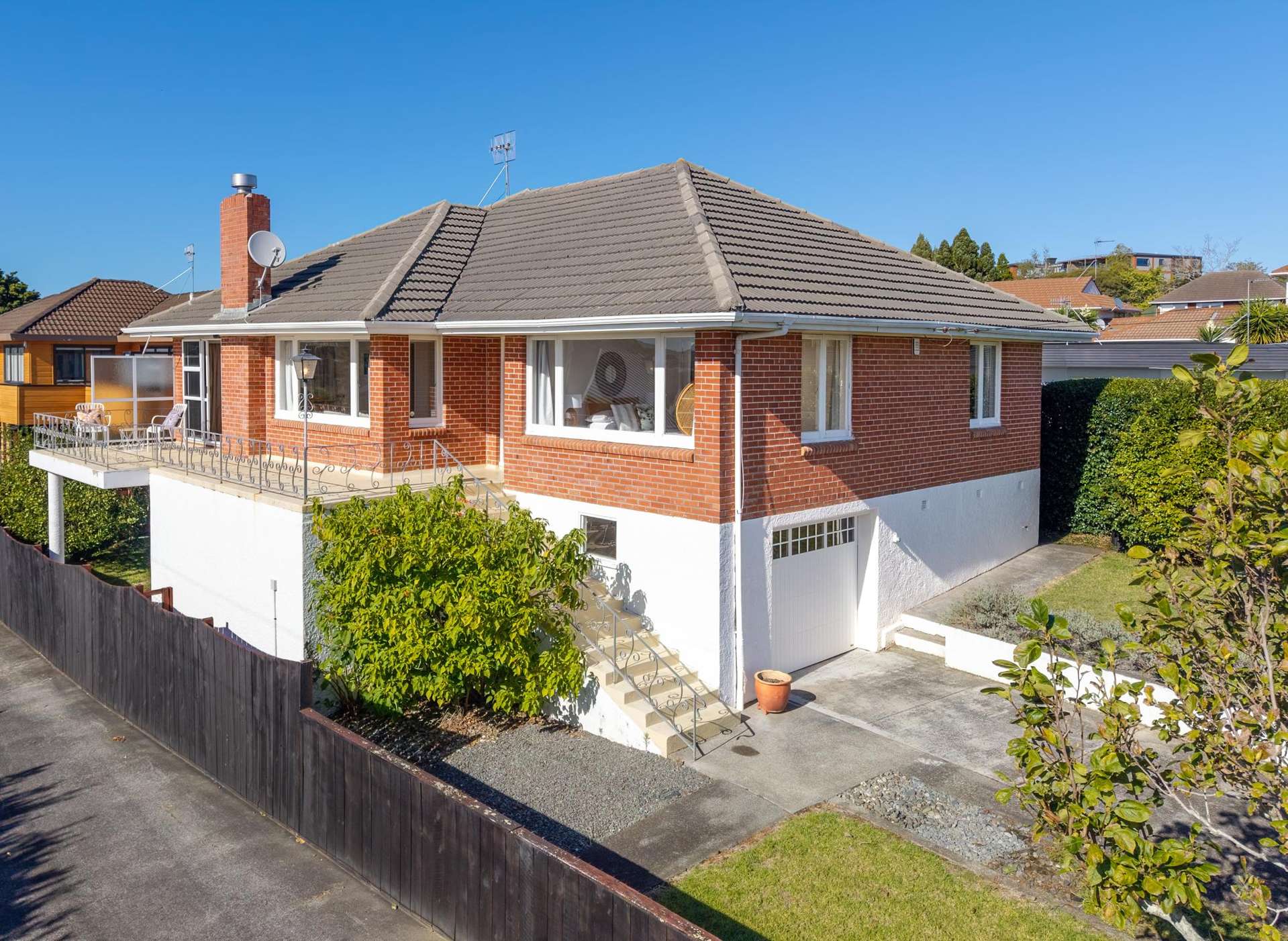 53 Uxbridge Road Mellons Bay_0