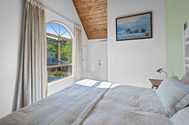 339 Spencer Road Lake Tarawera_21