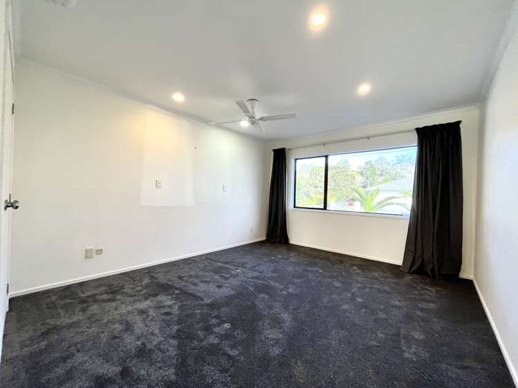 1 Forest Glen Orewa_10