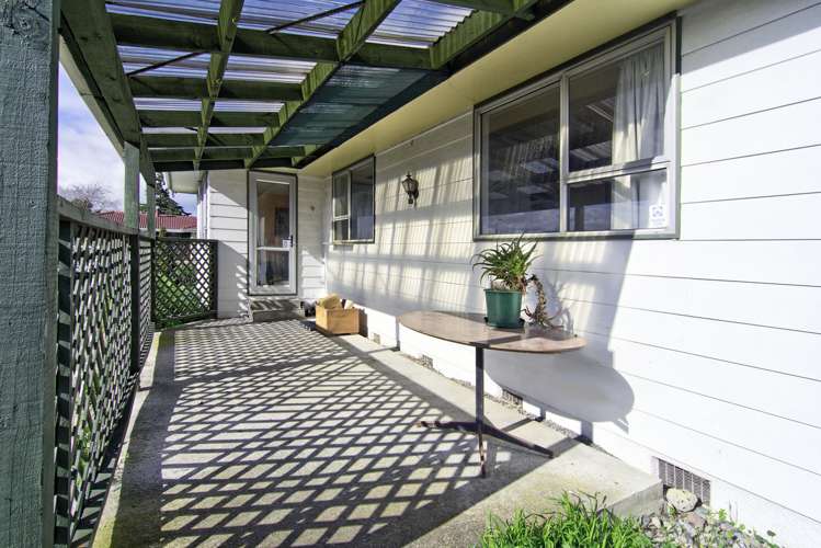 4 Leeds Place Solway_12