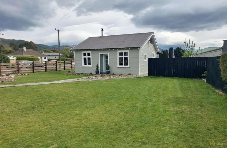 6 Smith Street Waimate_0