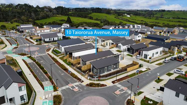 10 Taiororua Avenue Massey_17