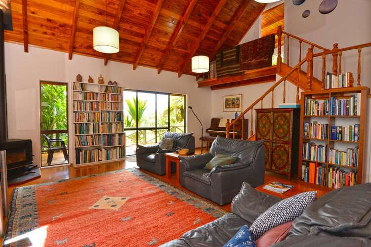 62 Kauri Point Road Laingholm_5