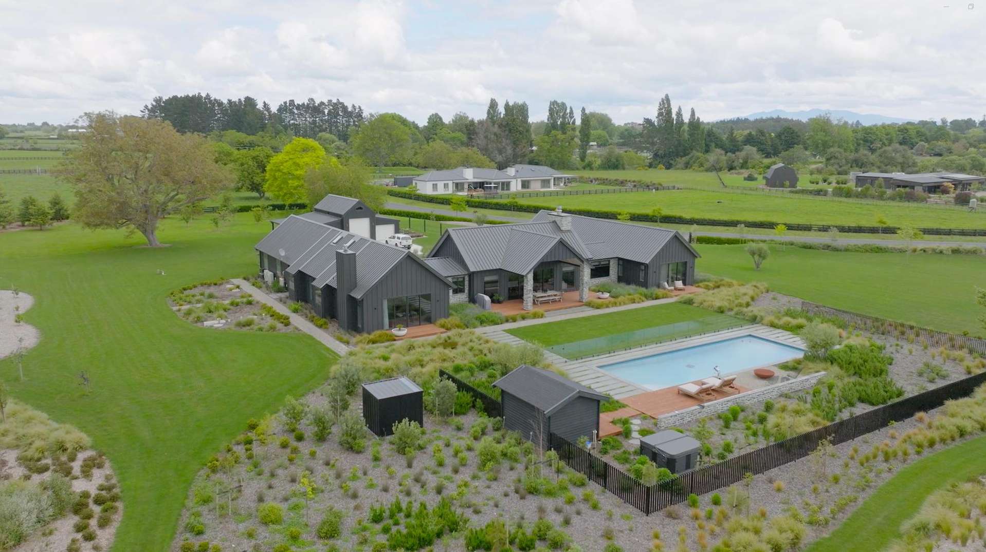 Te Awa Lane Tamahere_0