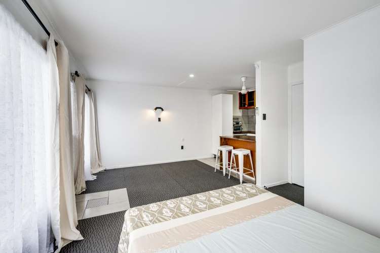 6/335 Kennedy Road_1