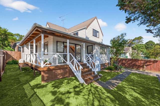 Open Thurs 5pm | Gorgeous Family Home |