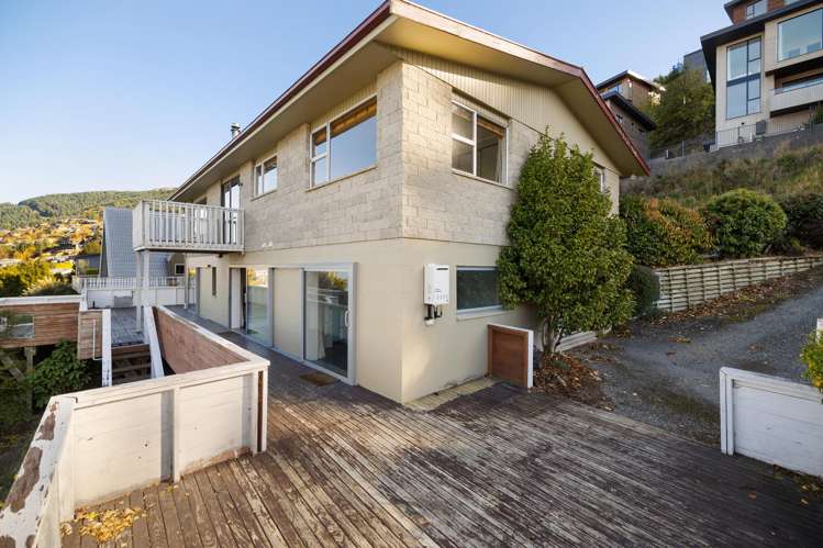 36 Perkins Road Queenstown Hill_29