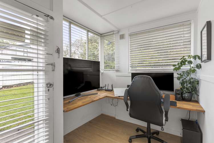 17 Lincoln Park Avenue Massey_13