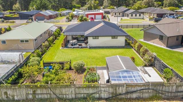 13 Sandown Avenue Himatangi Beach_1