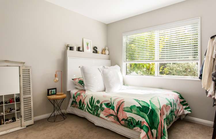 57 Admirals Court Drive Greenhithe_16