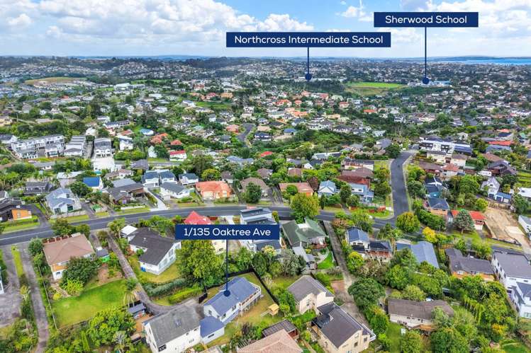1/135 Oaktree Avenue Browns Bay_22