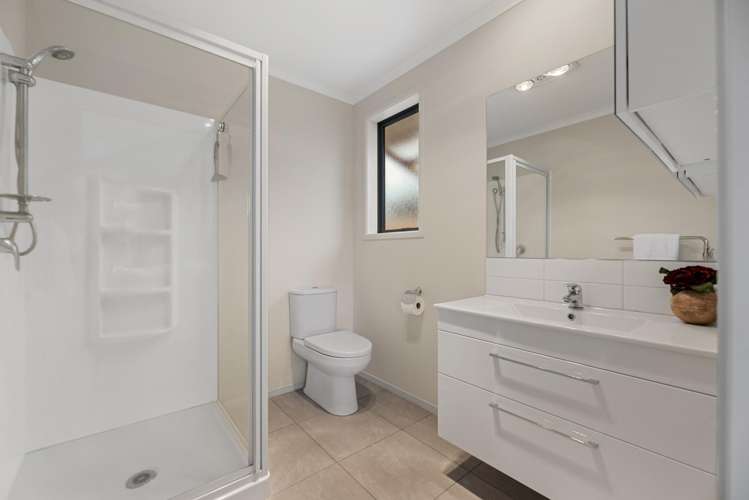 24 North Bay Road Pyes Pa_12