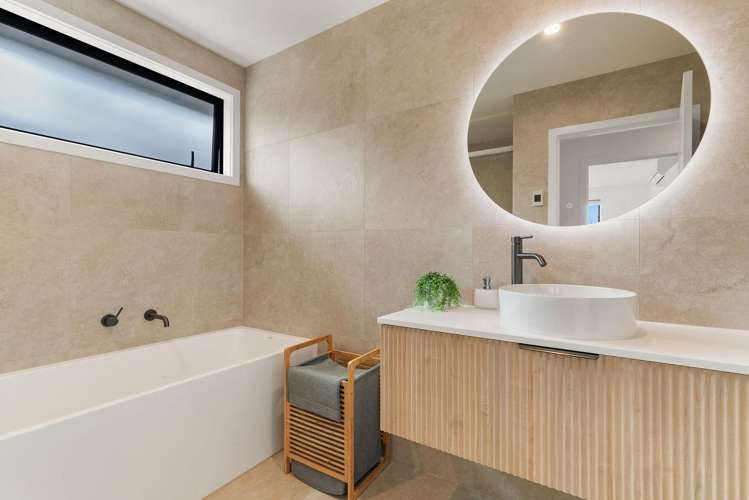 27 Muster Road, Hanley's Farm, Jacks Point_11