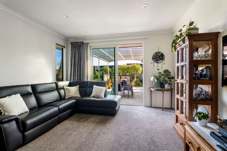 10 Harold Place Stoke_7